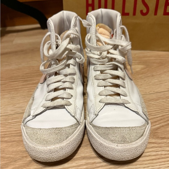 Nike White and Pink Leather High-Top Sneakers - Picture 9 of 14